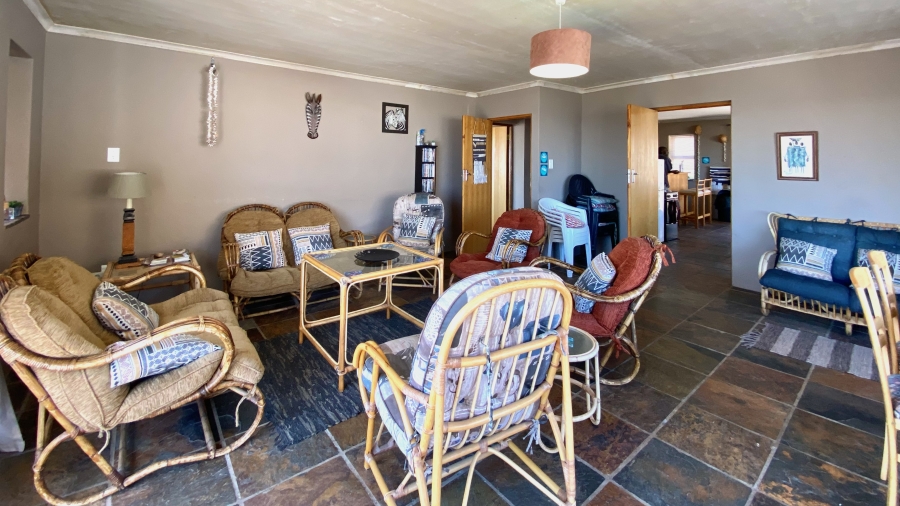 6 Bedroom Property for Sale in Elands Bay Western Cape